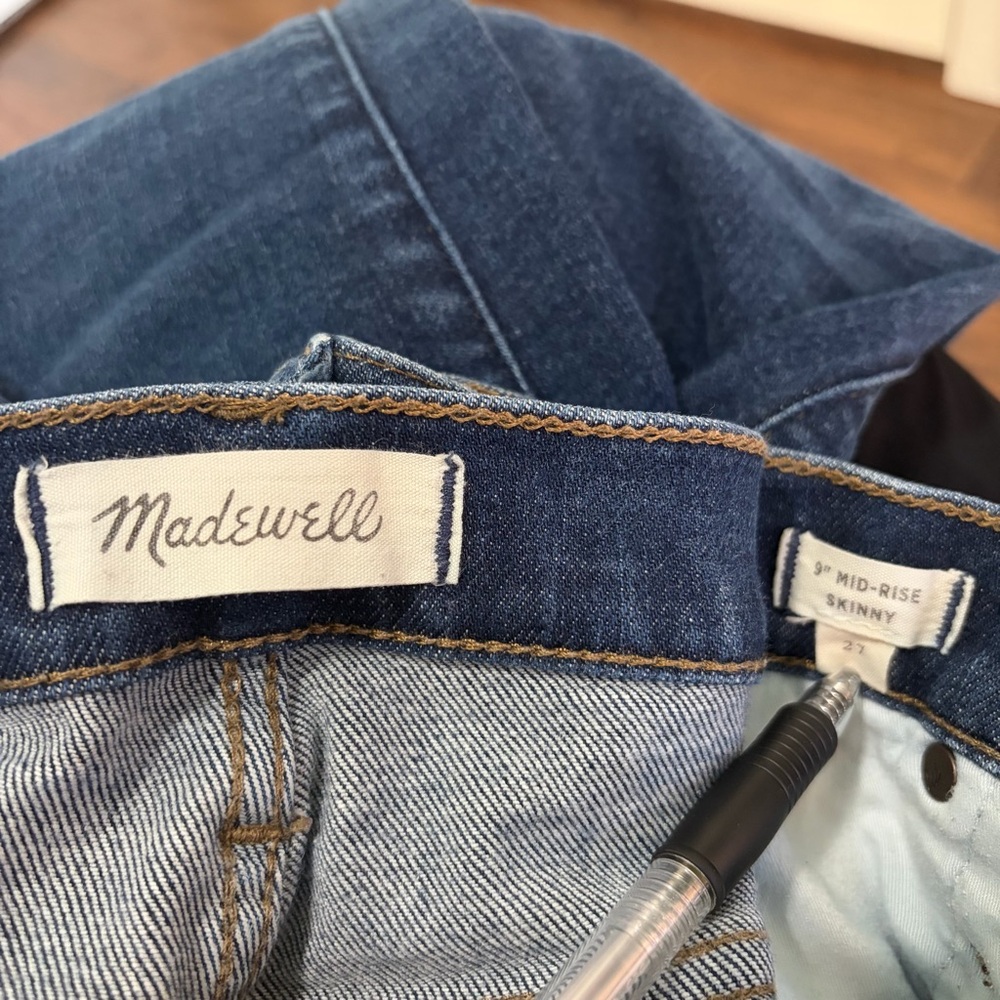 Madewell Dark Wash 9” Mid Rise Skinny Jeans Size 27 - Picture 7 of 7